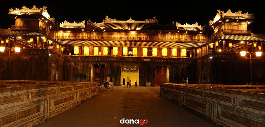 Tour Tuyên Quang Đi Đà Nẵng