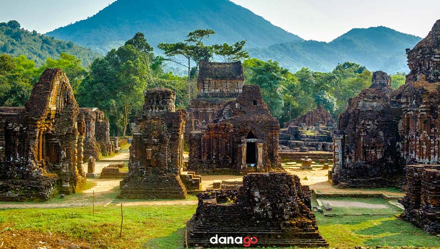 Tour Tuyên Quang Đi Đà Nẵng