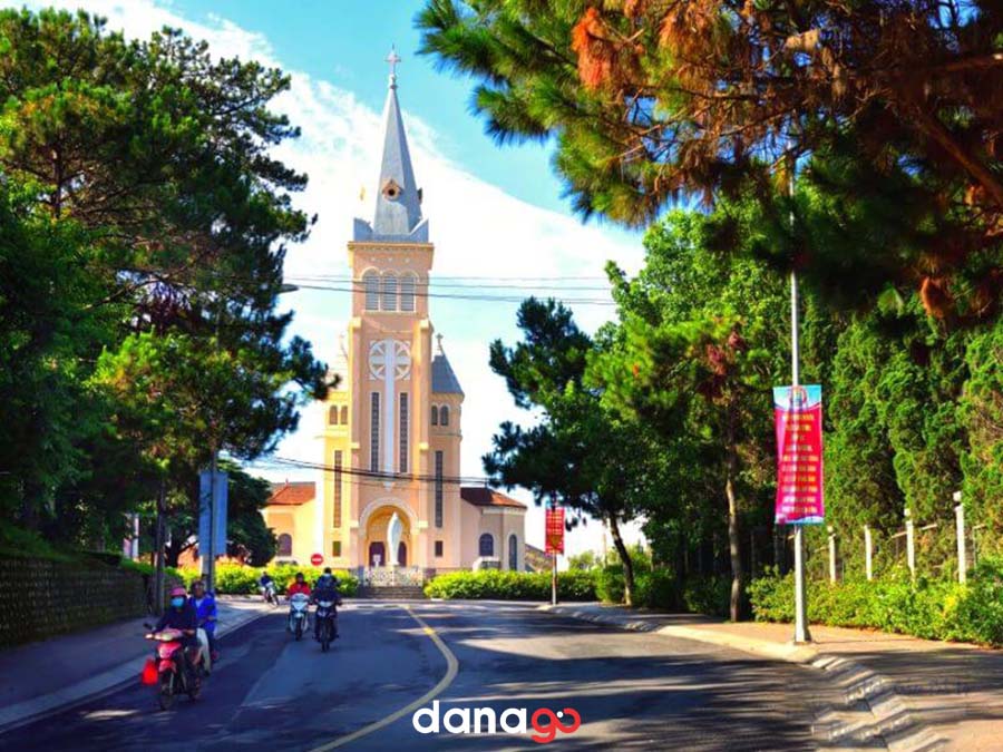 Tour Vĩnh Phúc Đi Đà Nẵng